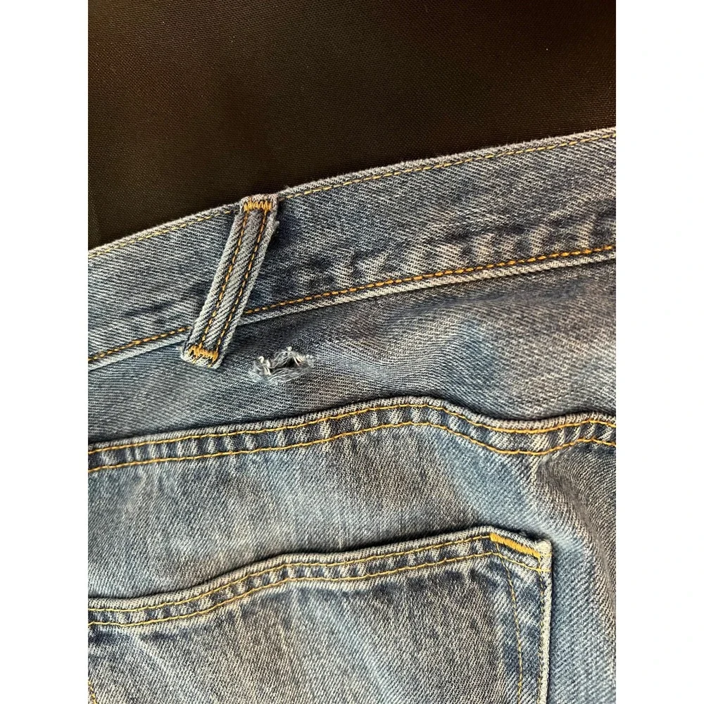 Levis 501 Original Fit Mens Jeans W44 L32 Medium Wash Blue Button Fly Straight